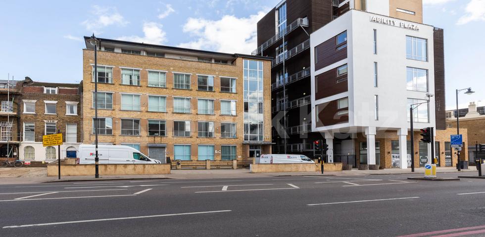 			STUNNING 1 BED WAREHOUSE APARTMENT, 1 Bedroom, 1 bath, 1 reception Flat			 ABILITY PLAZA-KINGSLAND ROAD, DALSTON/HAGGERSTON